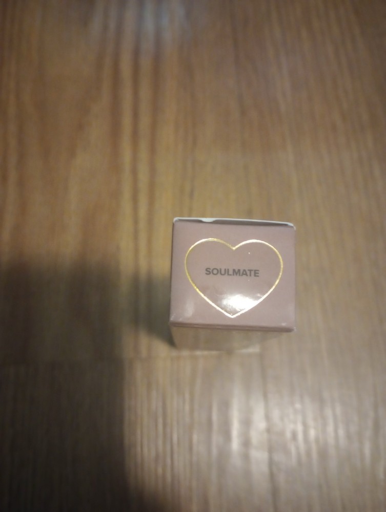 too faced lip injection lip gloss shade soulmate.
