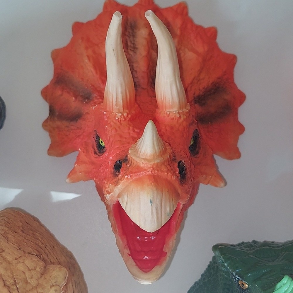 6 VTG Rubber Dinosaur hand puppets