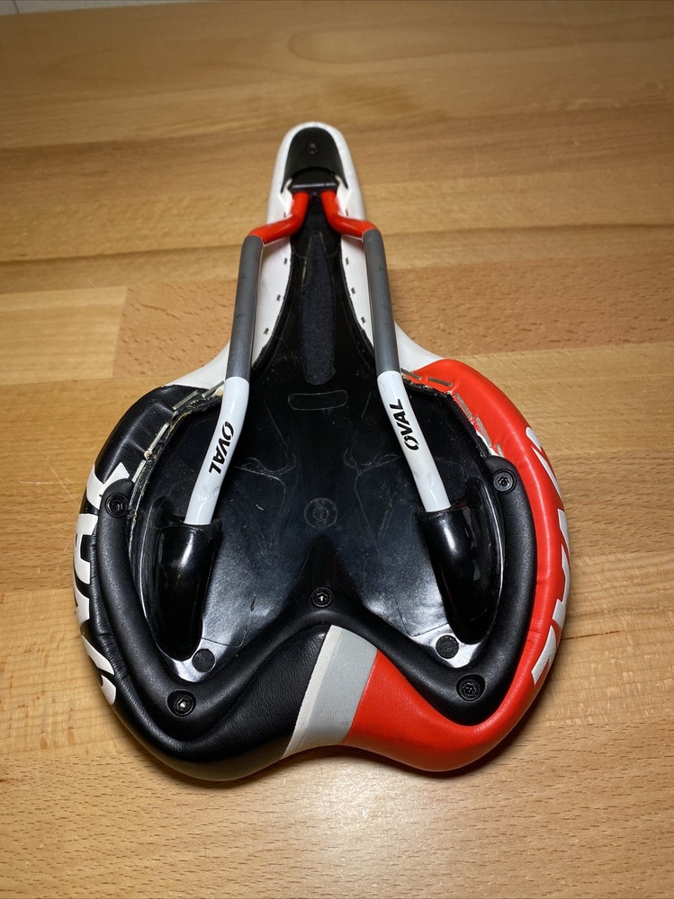 Oval Saddle, CRO-MO Rails