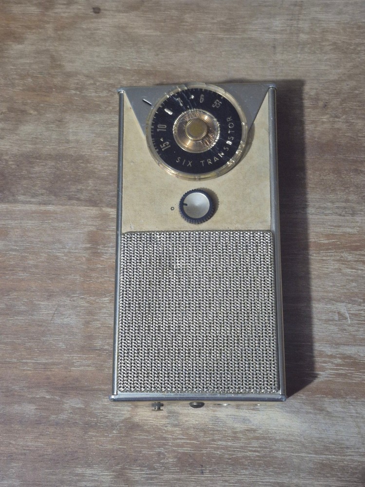 Two Vintage General Electric Transistor Radio's