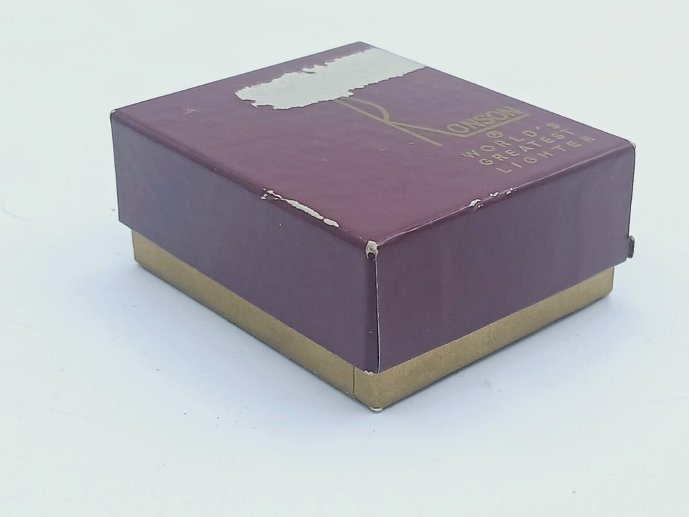 Vintage Ronson Standard Lighter Unstruck Original Box & Accessories Monogramed