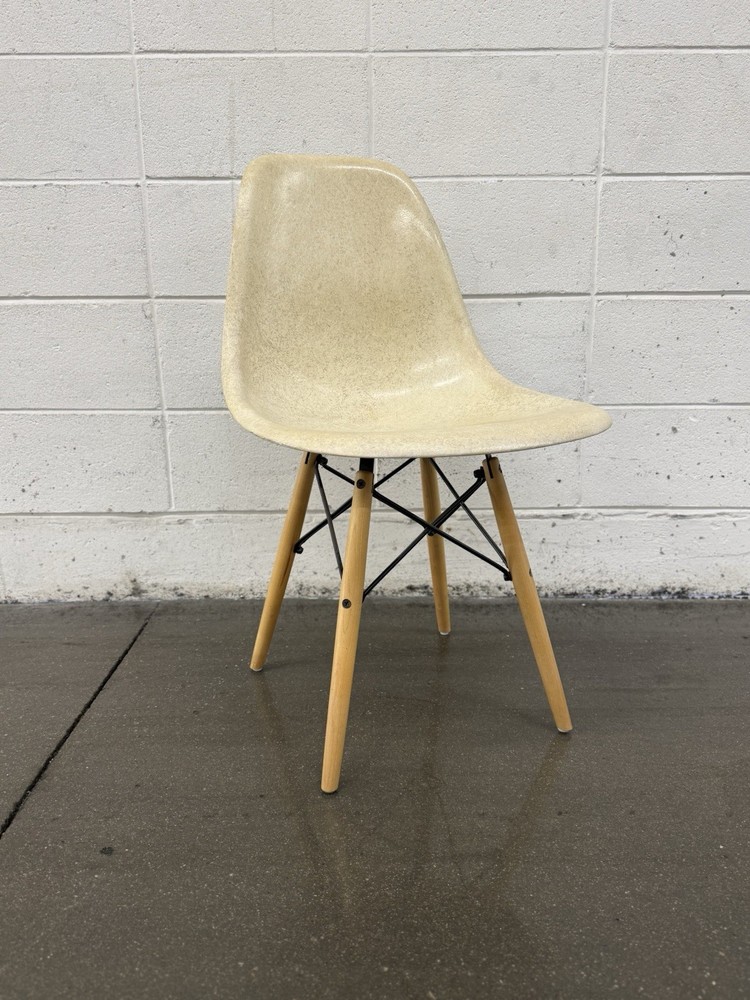 Herman Miller Eames DSW Chair, Parchment
