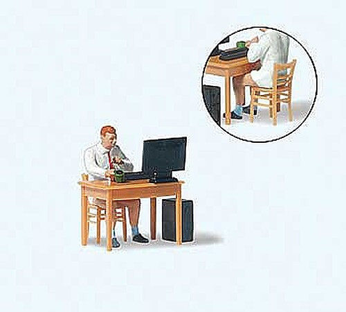 Preiser Working from Home - #28250