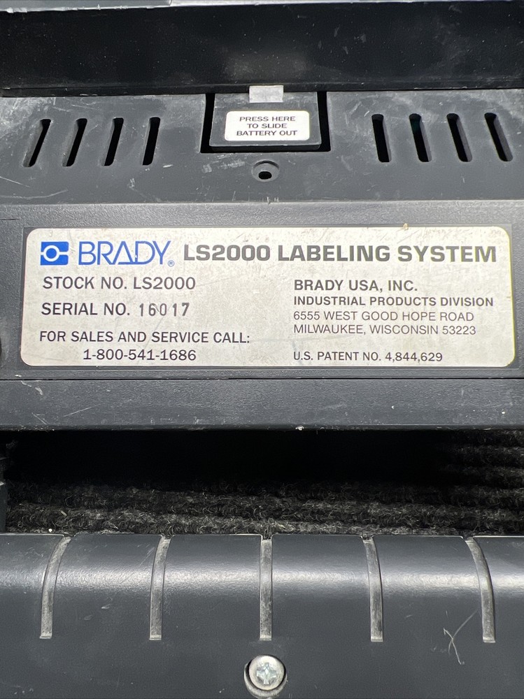 Used BRADY LS2000 Labeling System With case