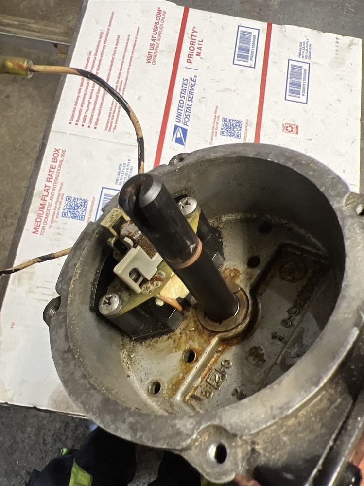 mercruiser thunderbolt distributor