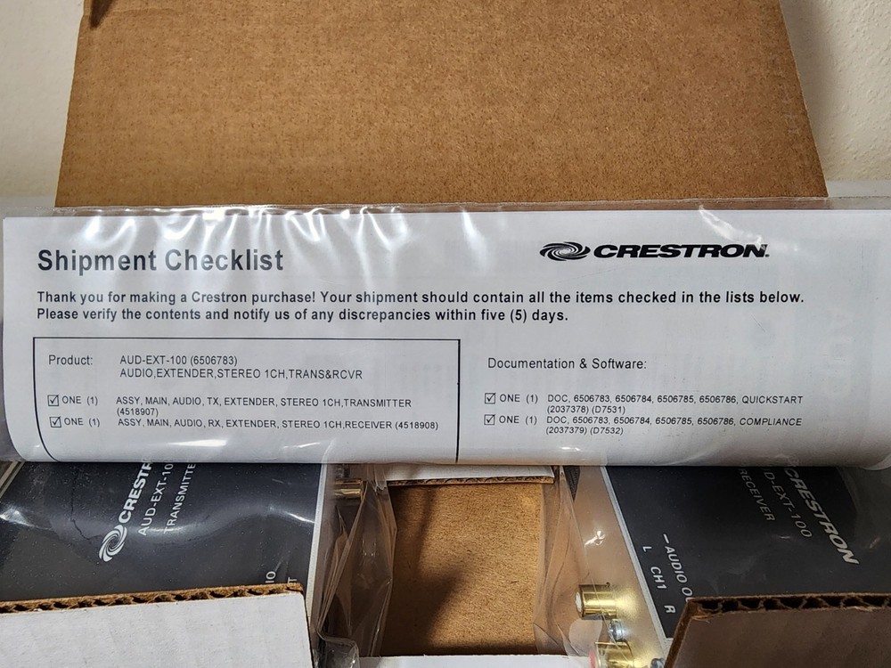 Crestron AUD-EXT-100 Transmitter and Receiver Audio over CAT5 Extender Open Box
