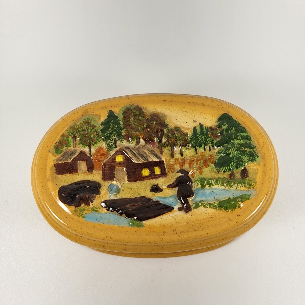 Vintage Hershey's Mold Ceramic Tricket Box Oval 1981