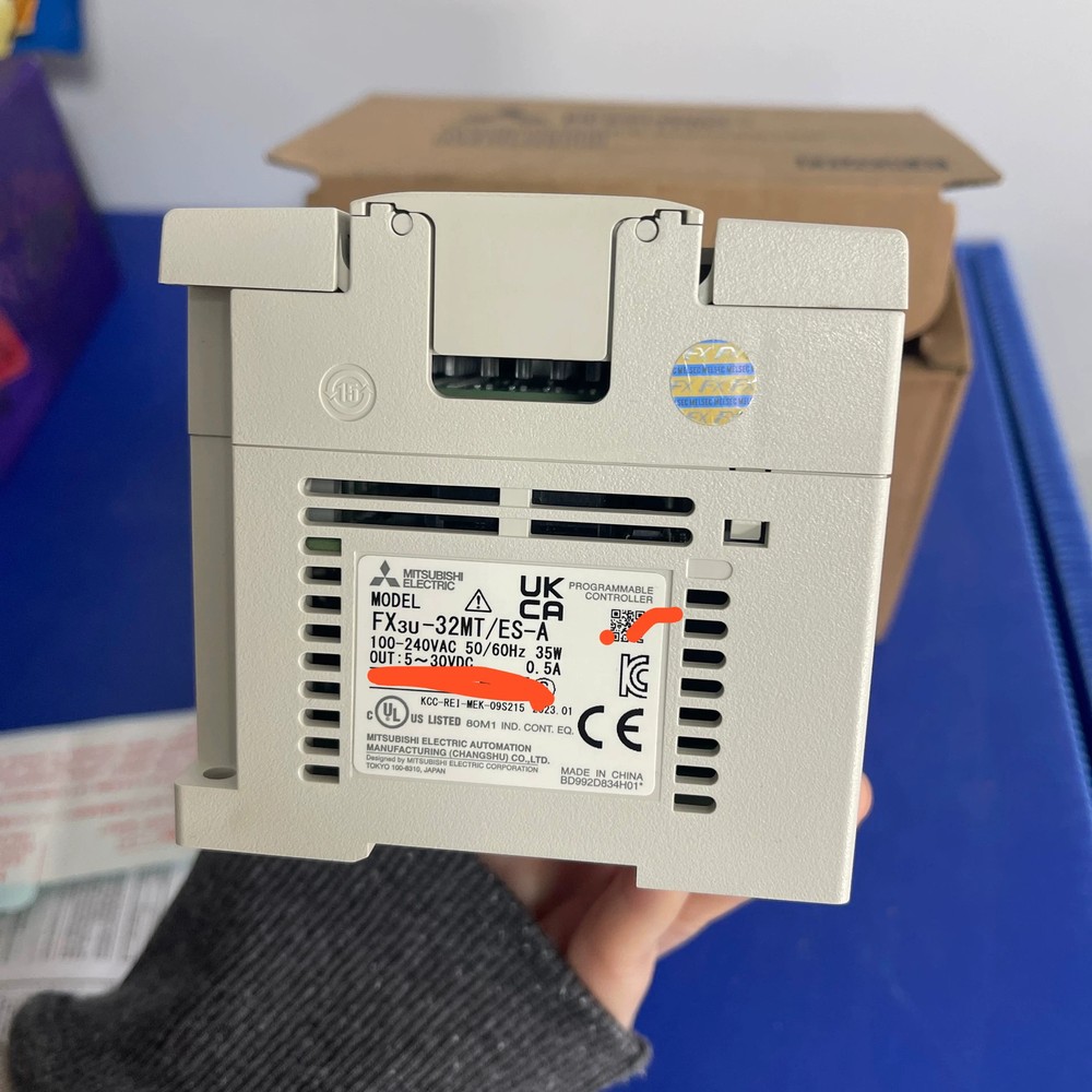 1pc Mitsubishi FX3U-32MT/ES-A Brand New Programmable Controller