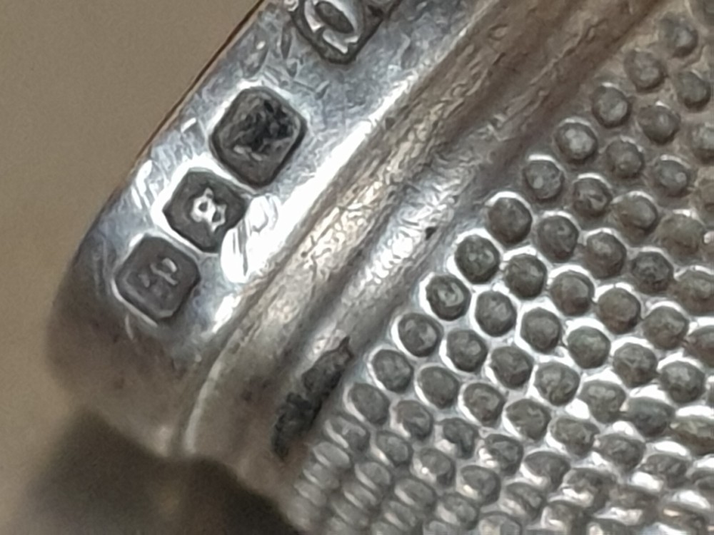 Antique Solid Silver Thimble 3.9g Hallmarked Birmingham 1892 S&C Read Descripti