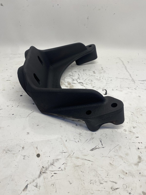 2012 Paccar PX6 Engine Mount 0130510000 (548-13400)