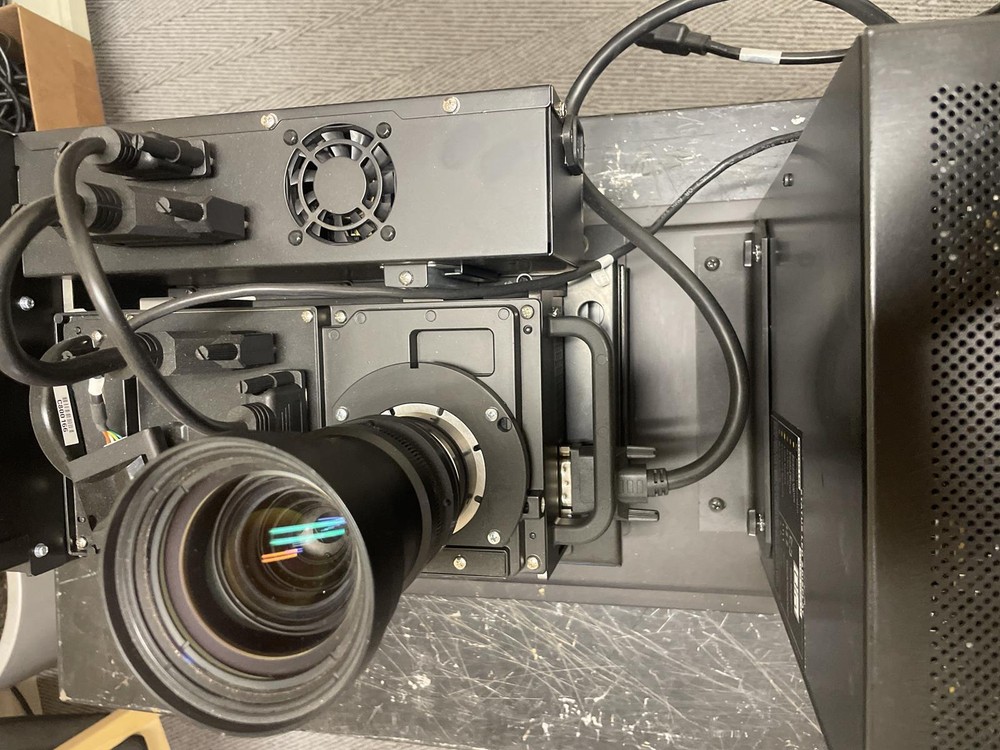 CHRISTIE DIGITAL SYSTEMS 102-016-101-01 PROJECTION SYSTEM