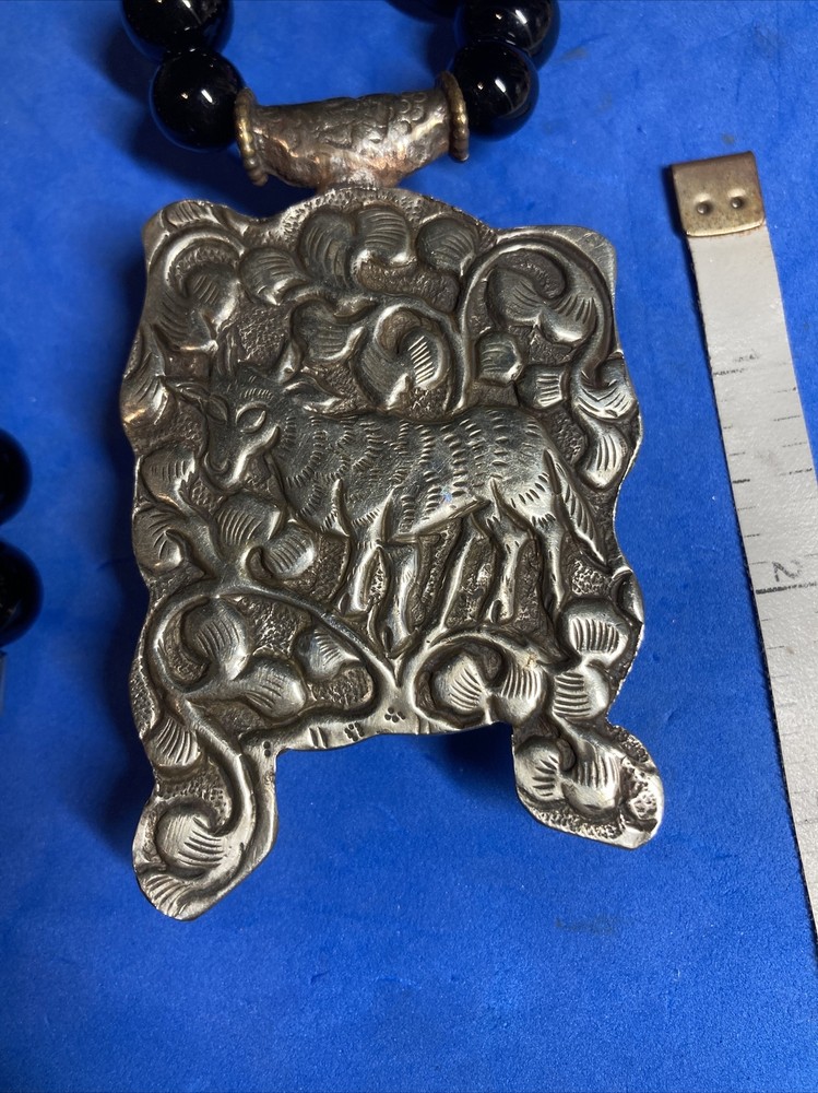 Boho Onyx Silver Tone Etched Frog Pendant Reversible Statement Necklace 20” DS
