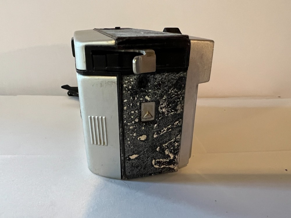 Vintage Camera KODAK INSTAMATIC 304 Black