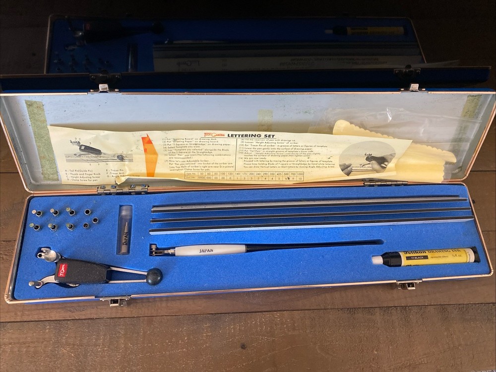 Tech Graphics University Lettering Set  TGU3A. Vintage