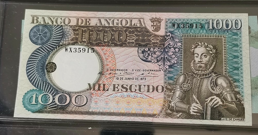 ANGOLA 4 NOTES 1973 - 1991