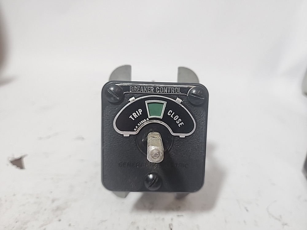 General Electric 16SB1B9X16 Control Switch