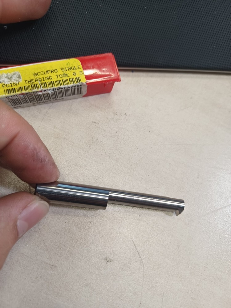 Accupro Single Point Threading Tool: 0.32" Min Thread Dia 05252234