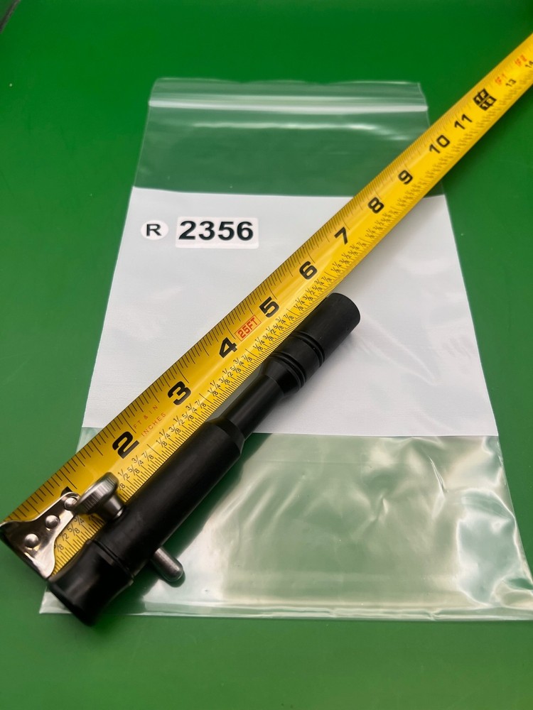 Autococker Bolt