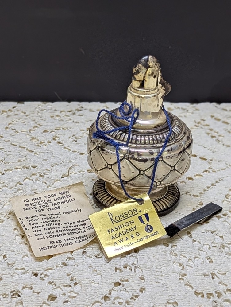 Vintage Ronson Gloria Table Cigar Cigarette Lighter Silver Plated