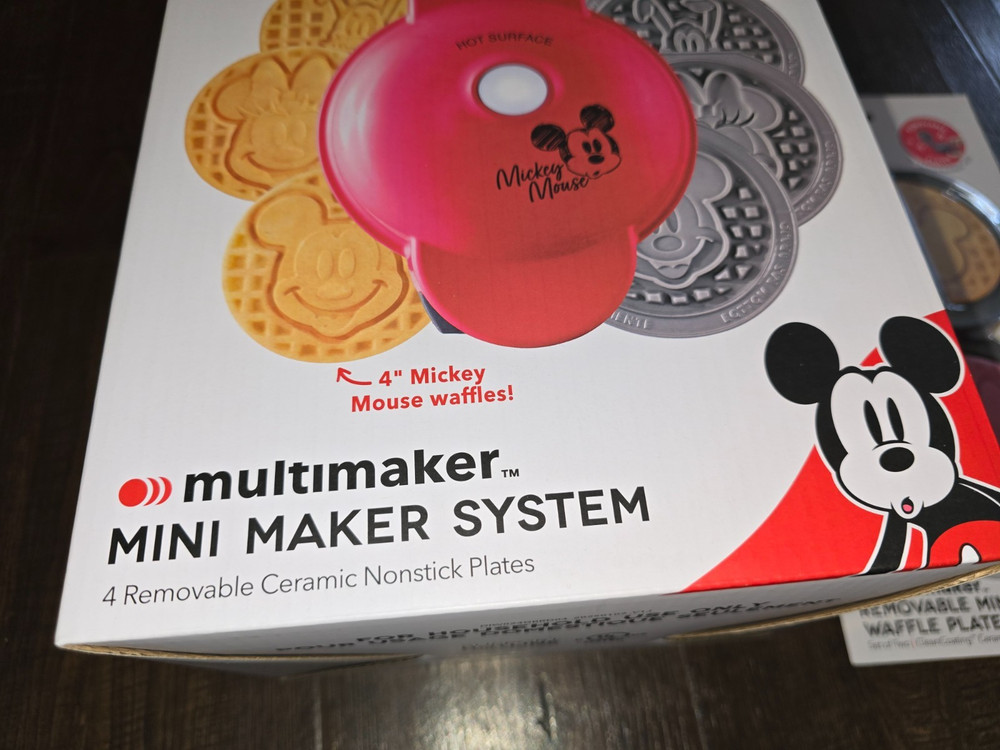 Disney Dash Mickey Minnie Mouse Pluto MultiMaker Mini Maker System + 2 Extra *
