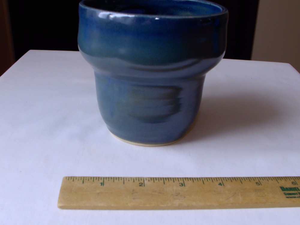 HAND THROWN STUDIO POTTERY PLANTER 4" BLUE JMC POTTERY