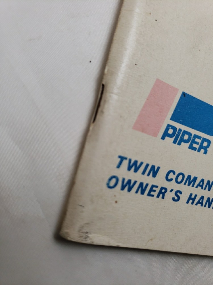 Piper Twin Comanche PA-30 owners handbook