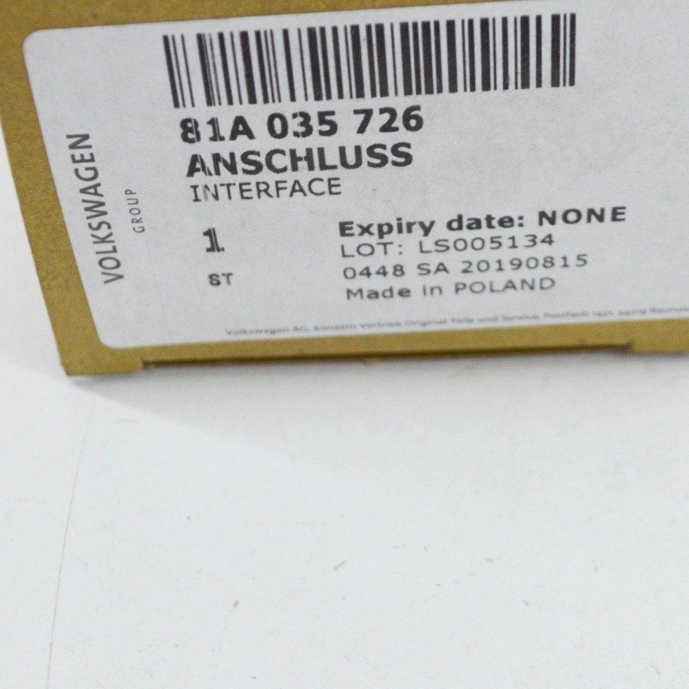 Audi A3 8V Connector External Audio Sources 81A035726