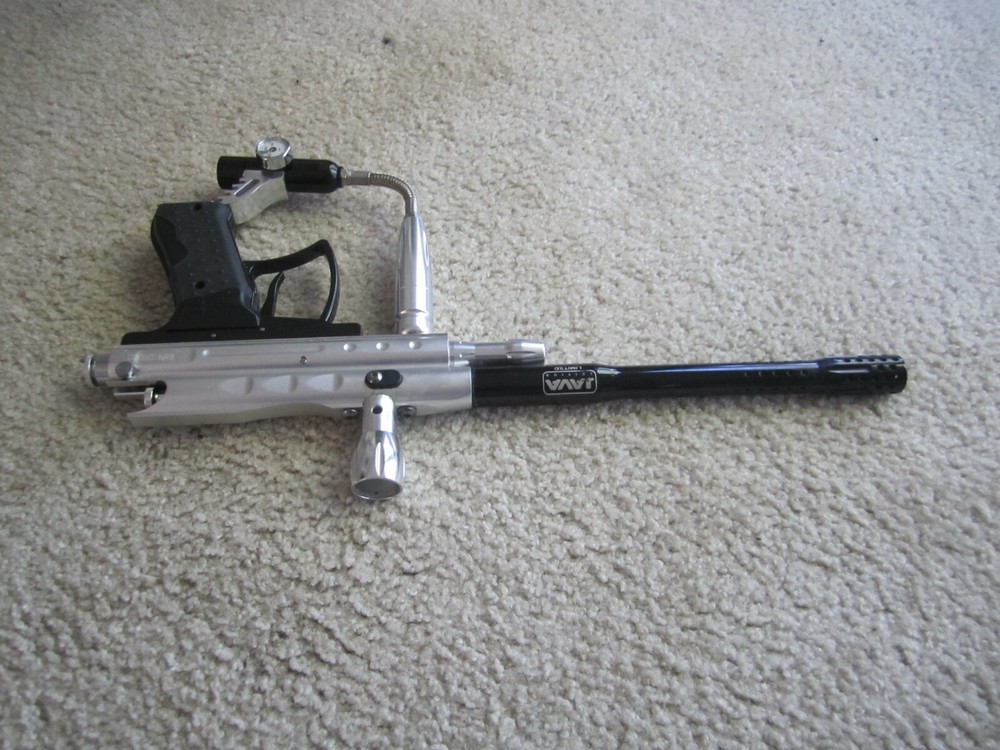 RAP4 TORNADO PAINTBALL GUN-WORKS GREAT!