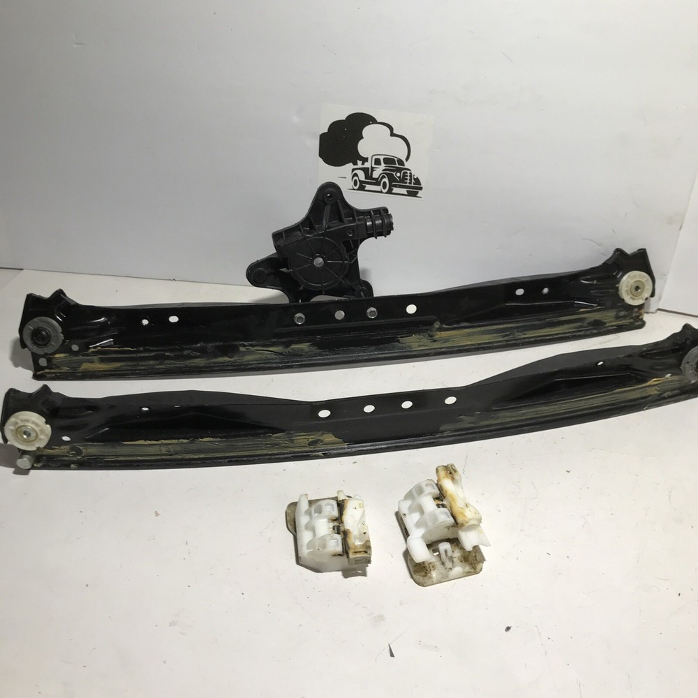 08-20 Dodge Chrysler Minivan Front LH Window Guides and Regulator Bracket