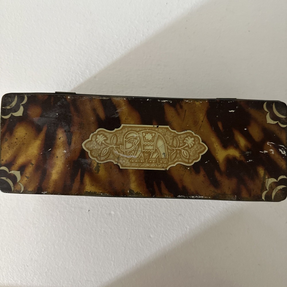 CWS Biscuits Tortoiseshell Biscuit Tin c.1928