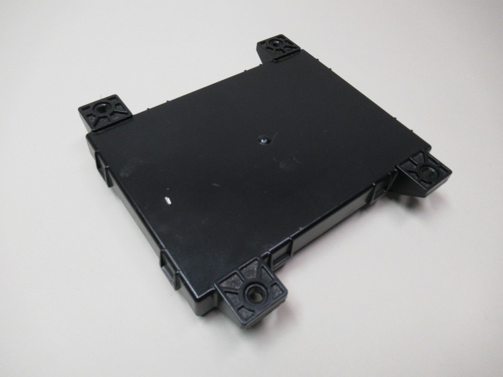 Tesla Model S Body Control Module Controller 1010906-00-D