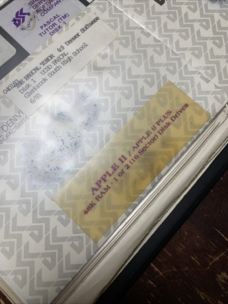 Pascal Tutor Apple II Computer Disks School Kit