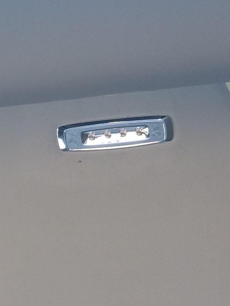 Replaces 2014 PETERBILT 579 INTERIOR CAB LIGHT ,  MT