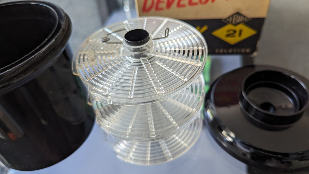 NEBRO 21 Developing Tank - Boxed