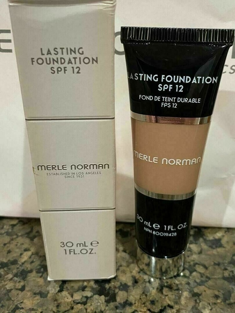 Merle Norman Lasting Foundation....ALABASTER ...NEW