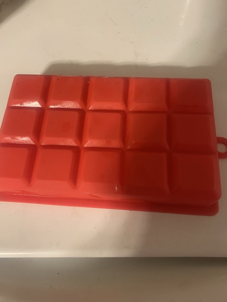 Pre-O red 15 cubed silicone ice cube Tray/Freezer/Rubber/Tab/Handle/Squares/mini