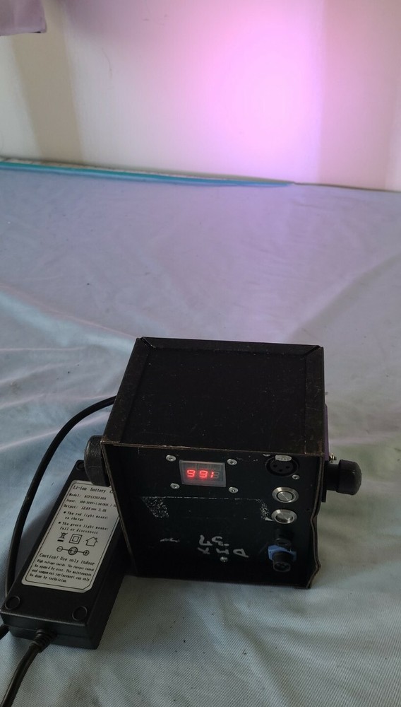 STAGE DMX CONTROLLER LIGHTS W/CHARGER (G)