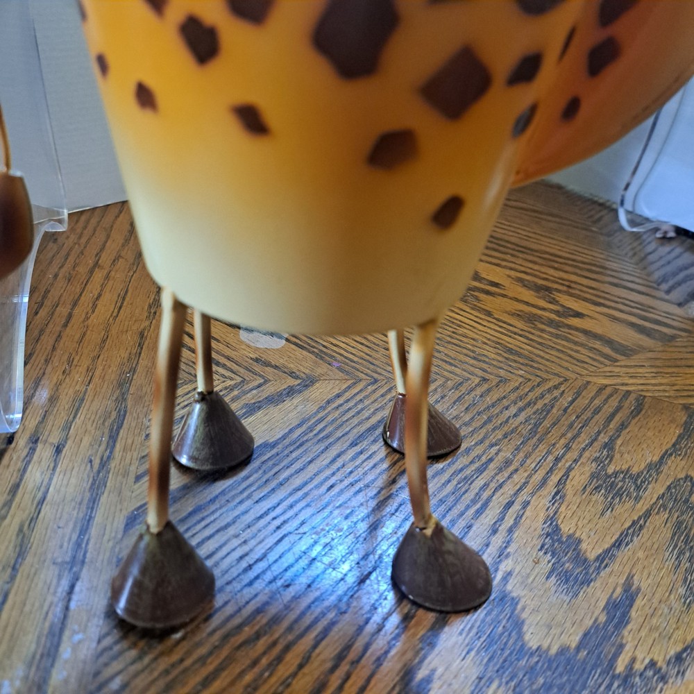 Metal Tin Giraffe 14'' Planter With Insert