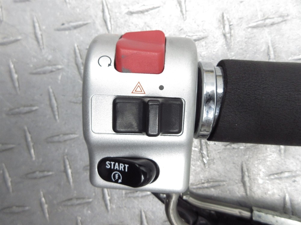 2005 04-05 Victory Kingpin Right Switch Throttle Control Cable Handlebar Grip