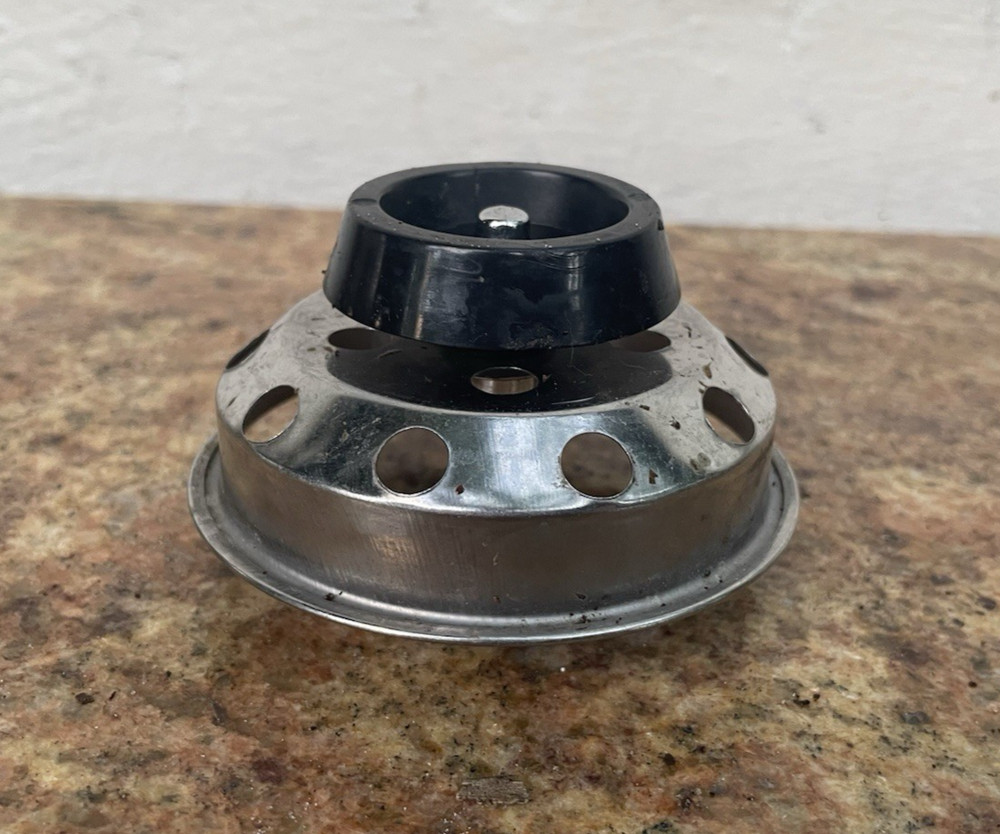 Bumble Bee sink strainer stopper
