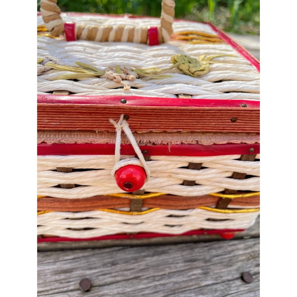 Vintage raffia straw Small Sewing Box Retro Red