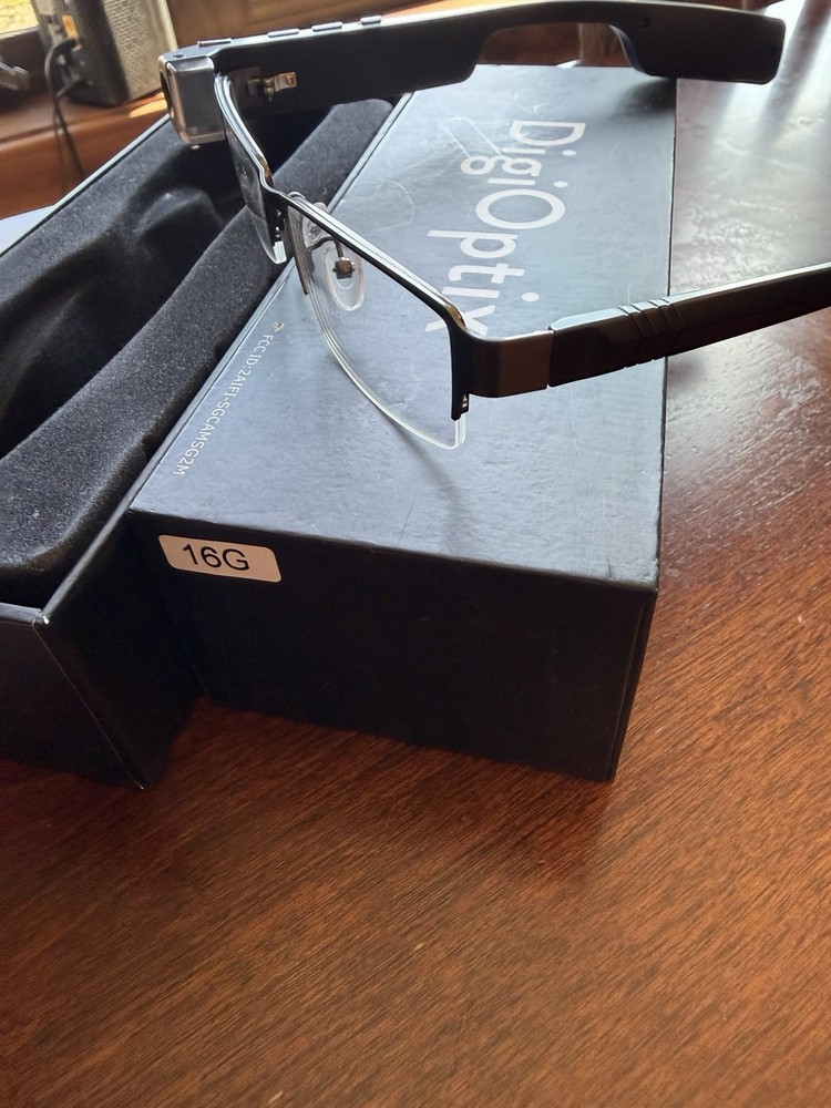 DigiOptix glasses