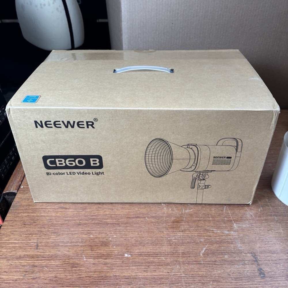 NEEWER CB60B LED Video Light