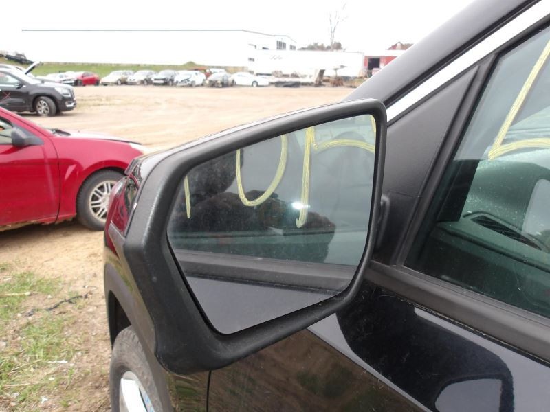 TERRAIN 2019 Air Shutter 1934664