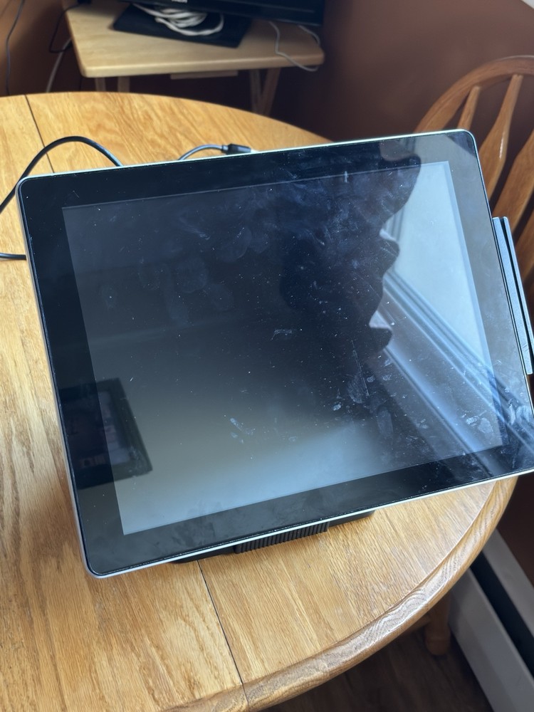 POS SYSTEM (NEEDS NEW HARD DRIVE)