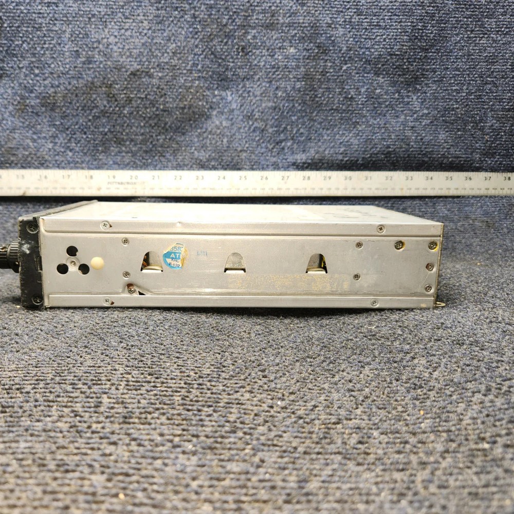 069-1019-00 | Bendix King | KX 175 NAV/COM – Includes Rack and Connector