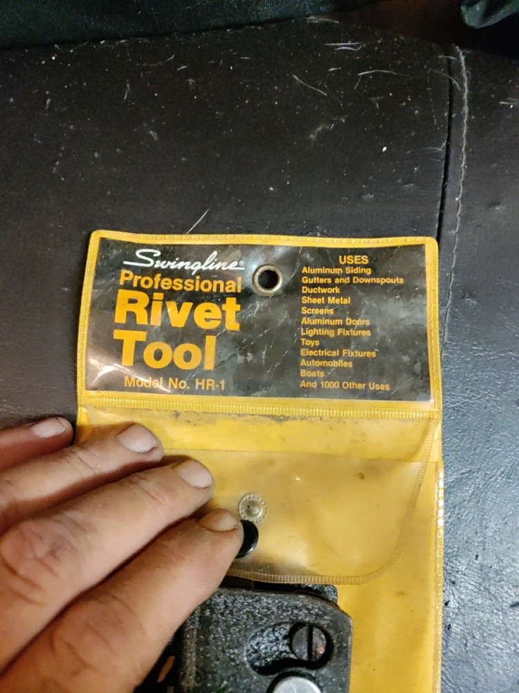 Swingline Rivet Tool CT-2 Great Condition - Includes Original Packaging