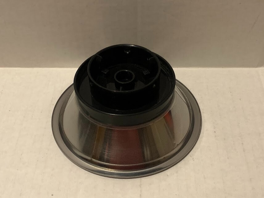 The Sharper Image Juicer Feeder Blade Filter Model HR-650-1 Replacement Part