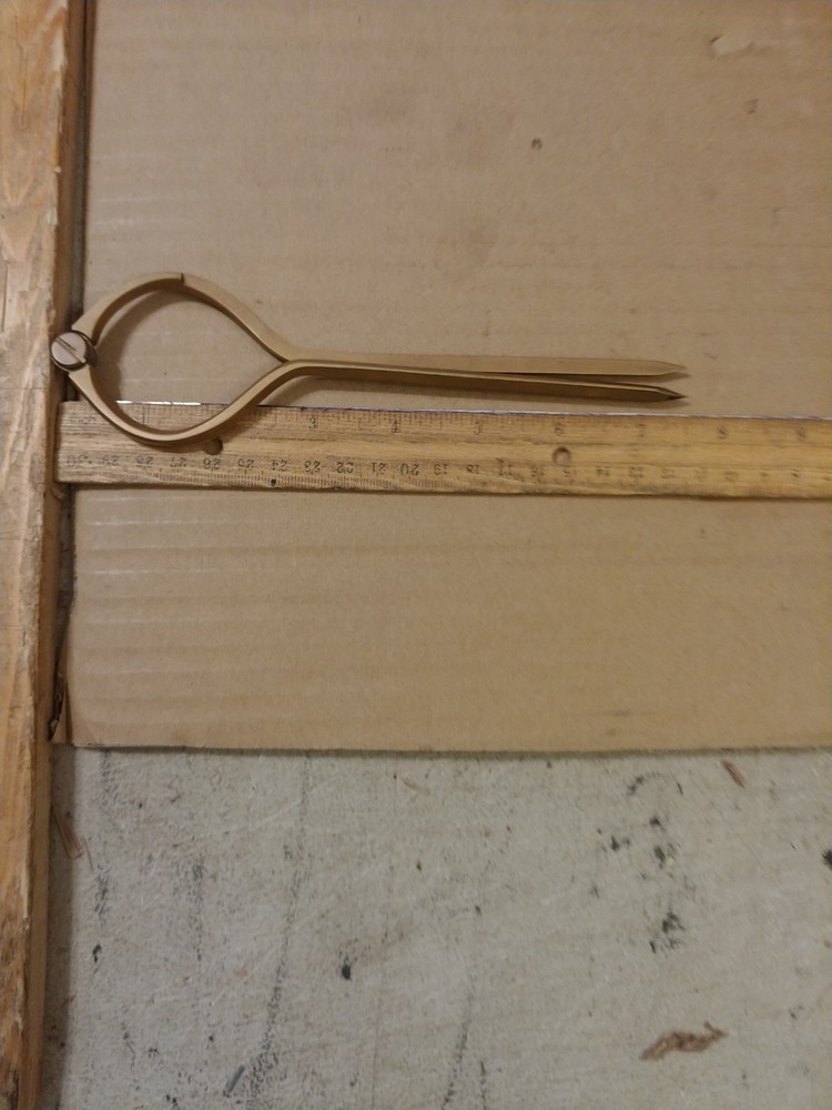 REPRODUCTION BRASS NAUTICAL MAPPING COMPASS WITH CASE