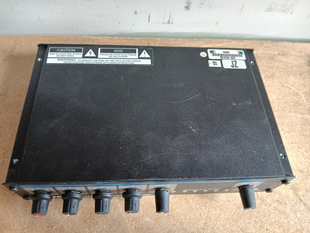 Shure SCM 268 4 Channel Compact Mixer